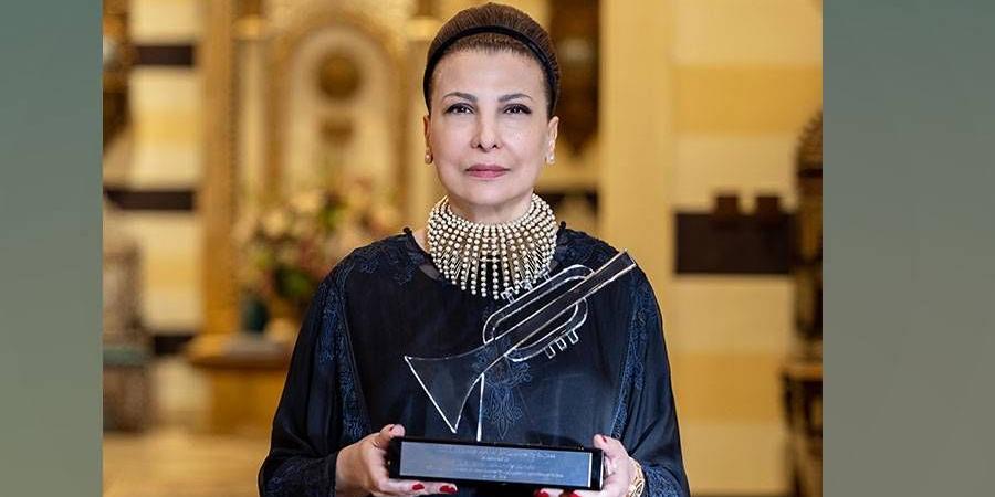 تكريم هدى الخميس بجائزة «إد برادلي» لموسيقى الجاز - دليل الوطن